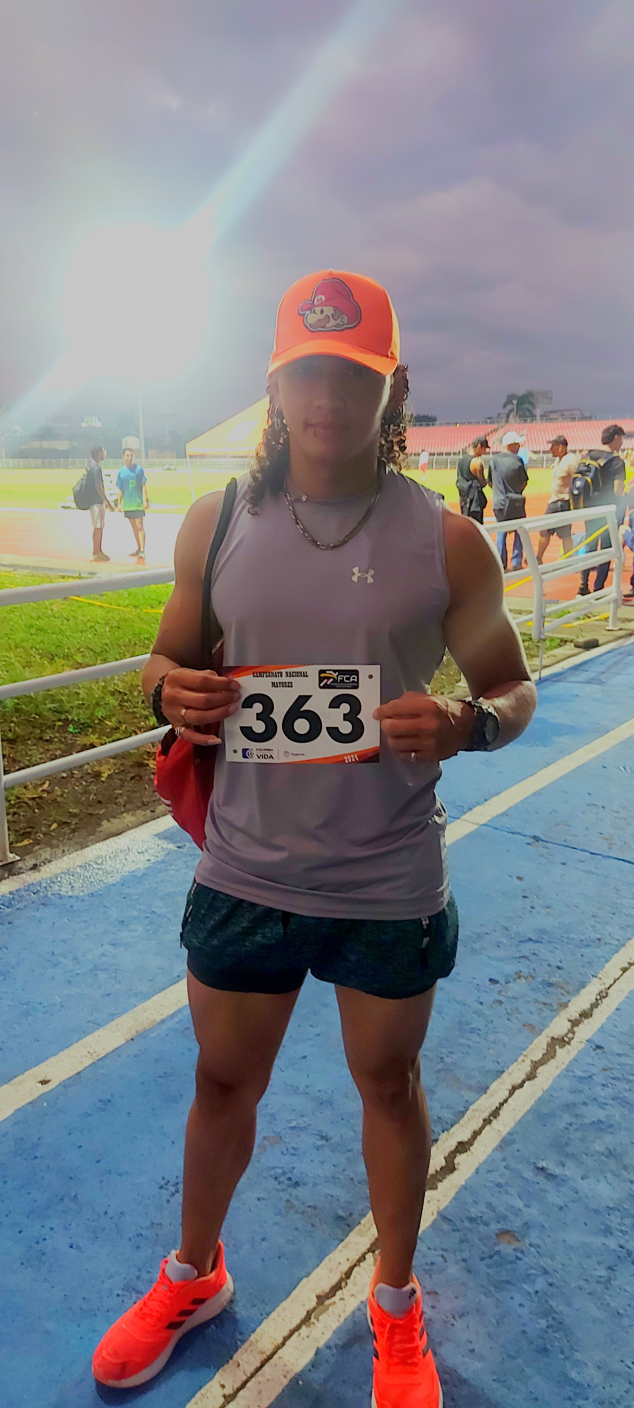 Participación de ALVIS BROTHERS en competencia